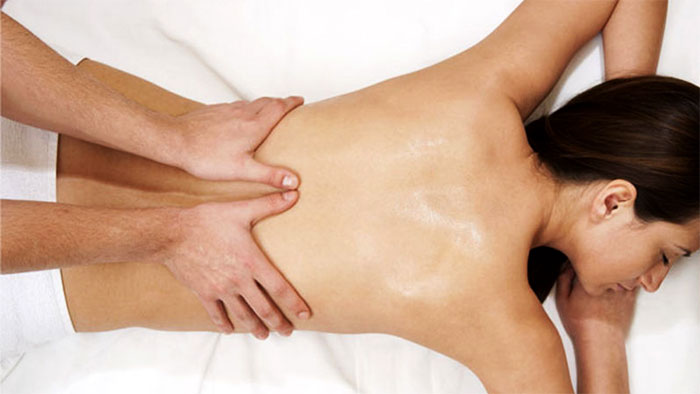 rasslablyayushchiy-massazh-spiny